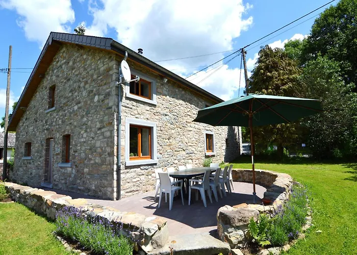 Forest-edge Stay, Ferienhaus
